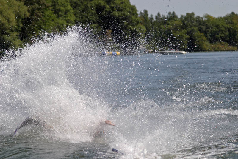 Cartwheel Splash